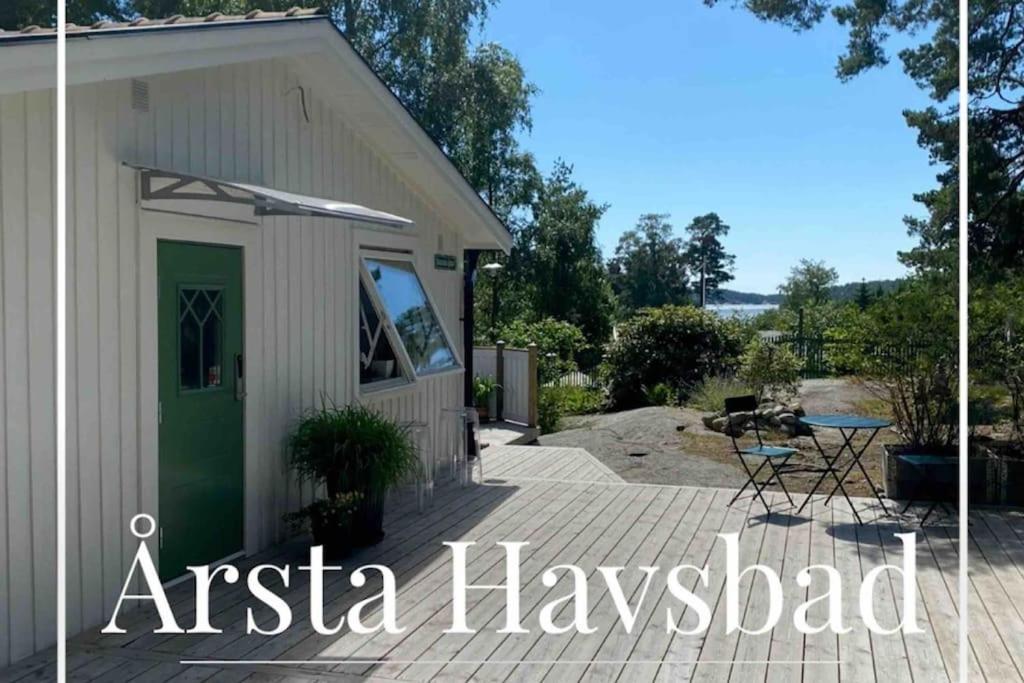 Modern Cottage In Arsta Havsbad Stockholm, Sweden Buitenkant foto